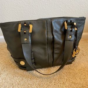 Like New, Michael Kors, Olive Green Leather Bag/Purse, Gold Hardware